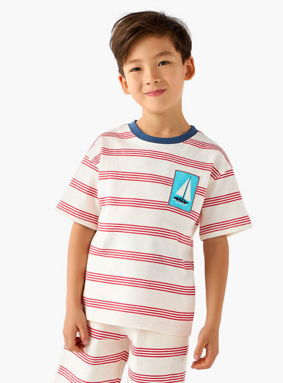 Set of 3 Juniors Crew Neck Short Sleeve T-shirt and Shorts Set with Applique Accent-boys-clothing-setsandcoords-image-5