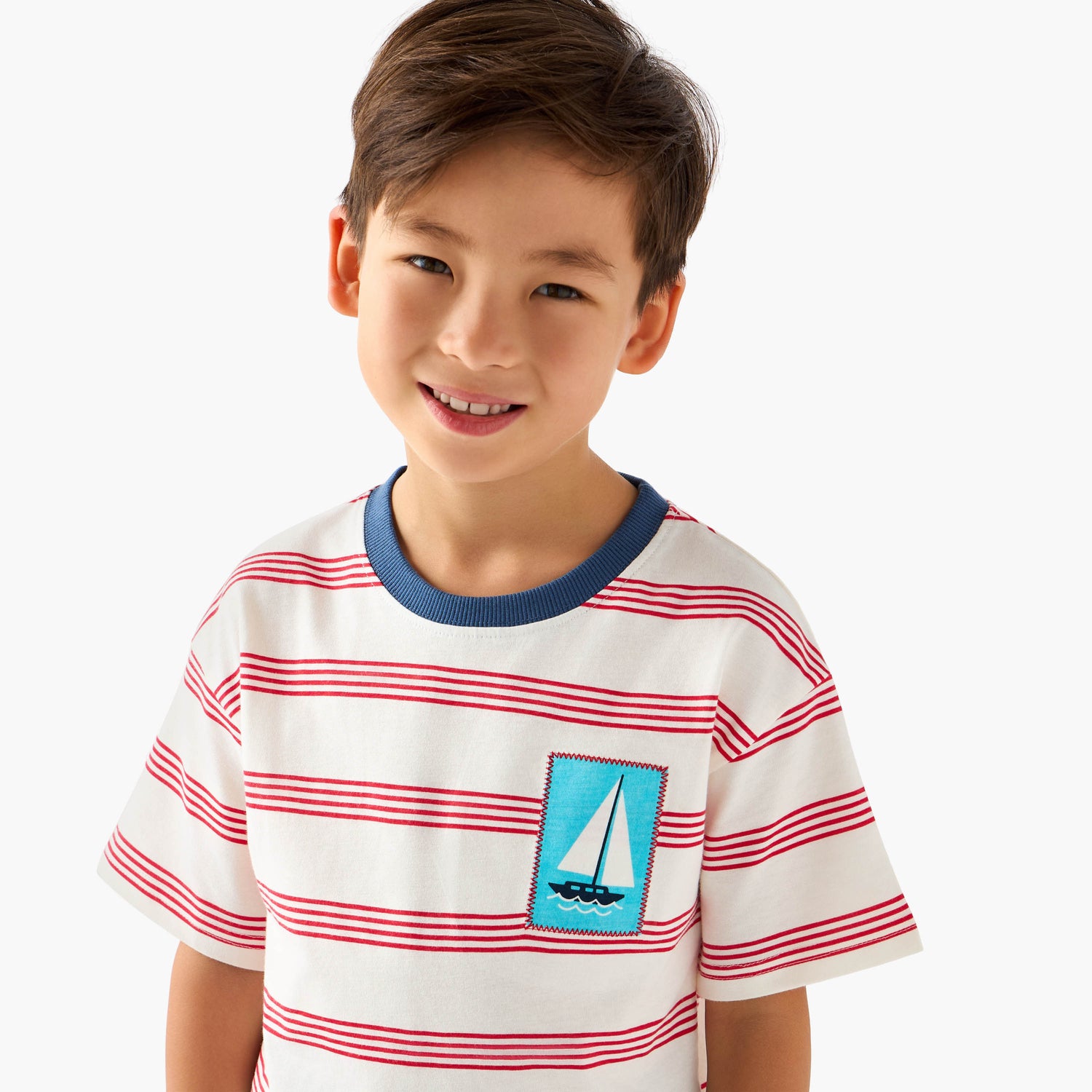 Set of 3 Juniors Crew Neck Short Sleeve T-shirt and Shorts Set with Applique Accent