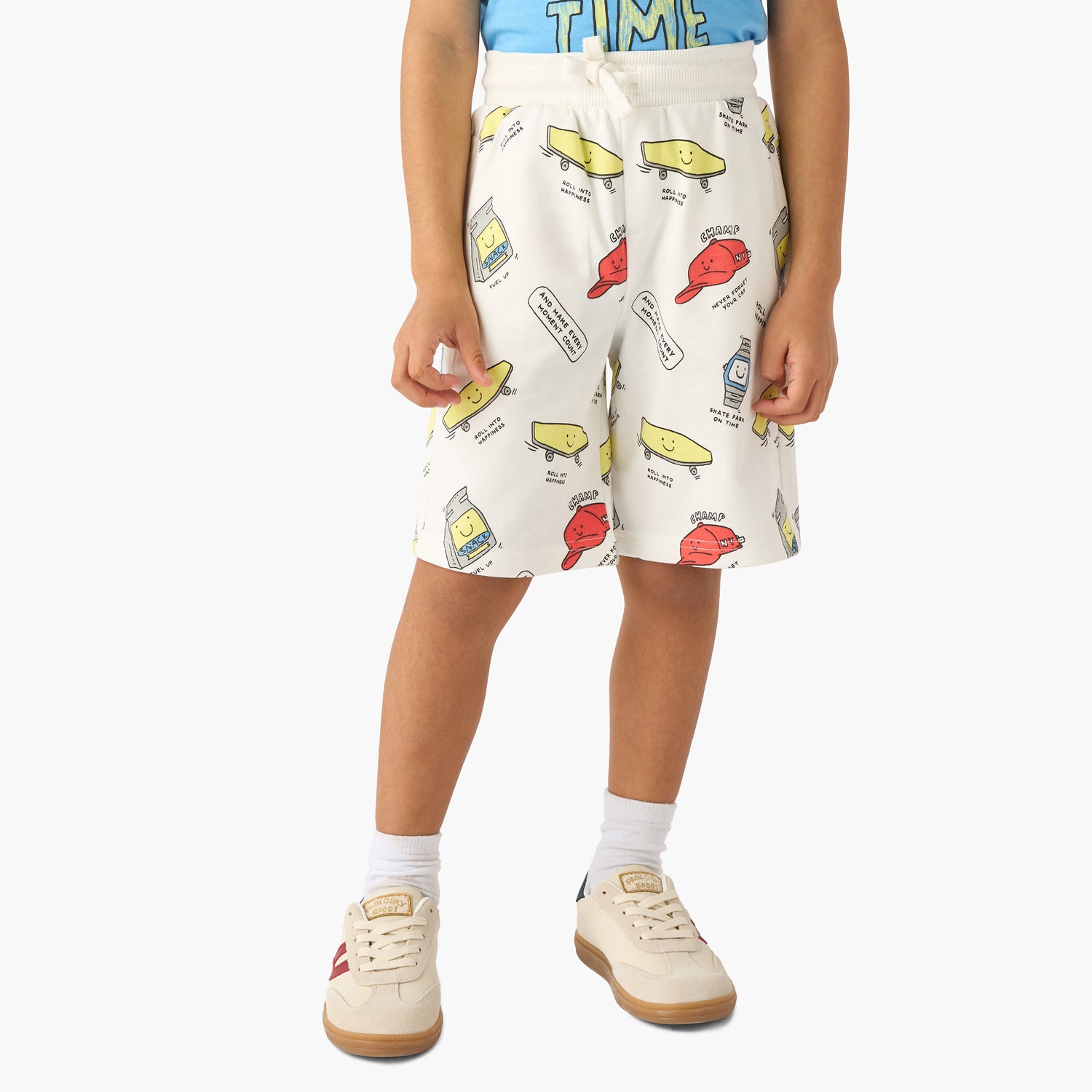 Set of 3 Juniors Crew Neck Short Sleeve T-shirt and Shorts Set with Print