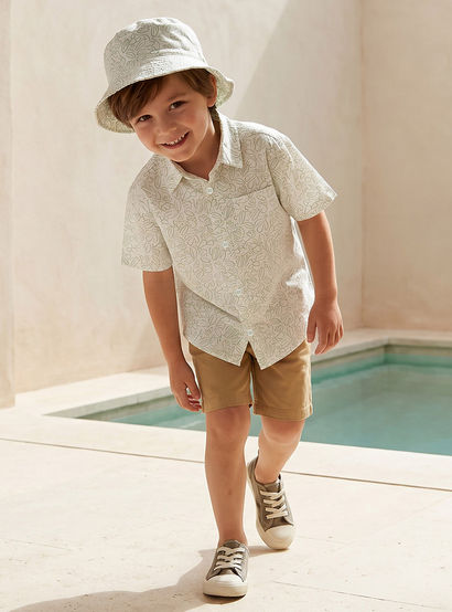 Juniors Collared Short Sleeves Shirt and Shorts Set with Hat-boys-clothing-setsandcoords-image-1