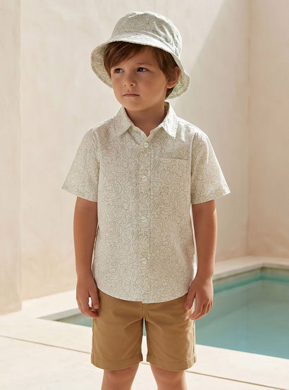 Juniors Collared Short Sleeves Shirt and Shorts Set with Hat-boys-clothing-setsandcoords-image-2