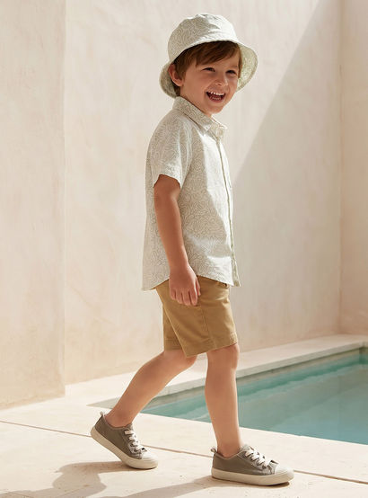 Juniors Collared Short Sleeves Shirt and Shorts Set with Hat-boys-clothing-setsandcoords-image-7