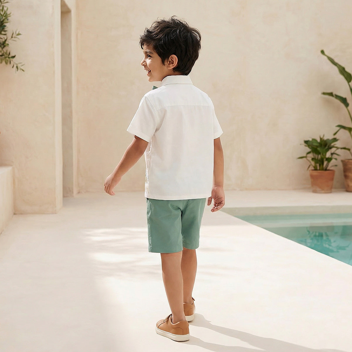 Juniors Collared Short Sleeves Shirt and Shorts Set with Embroidery