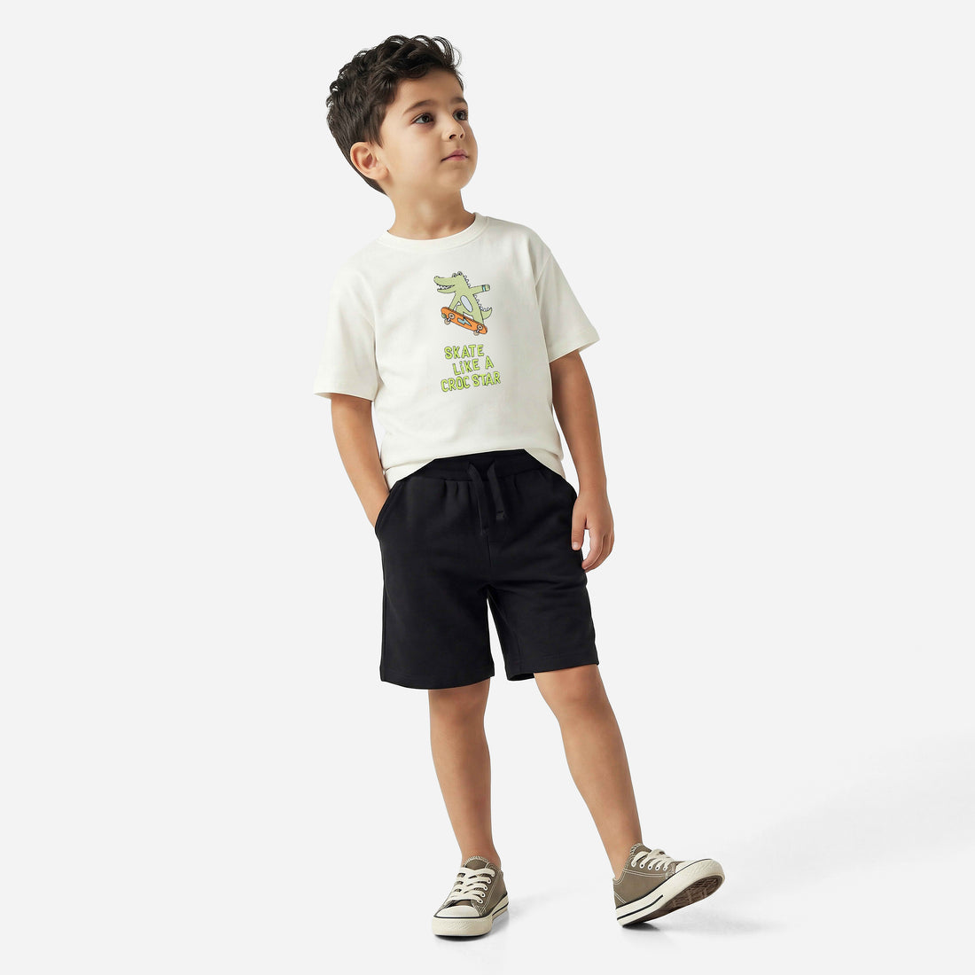 Juniors Crew Neck Short Sleeves T-shirt and Shorts Set with Crocodile Embroidery - White / 1-2 yrs