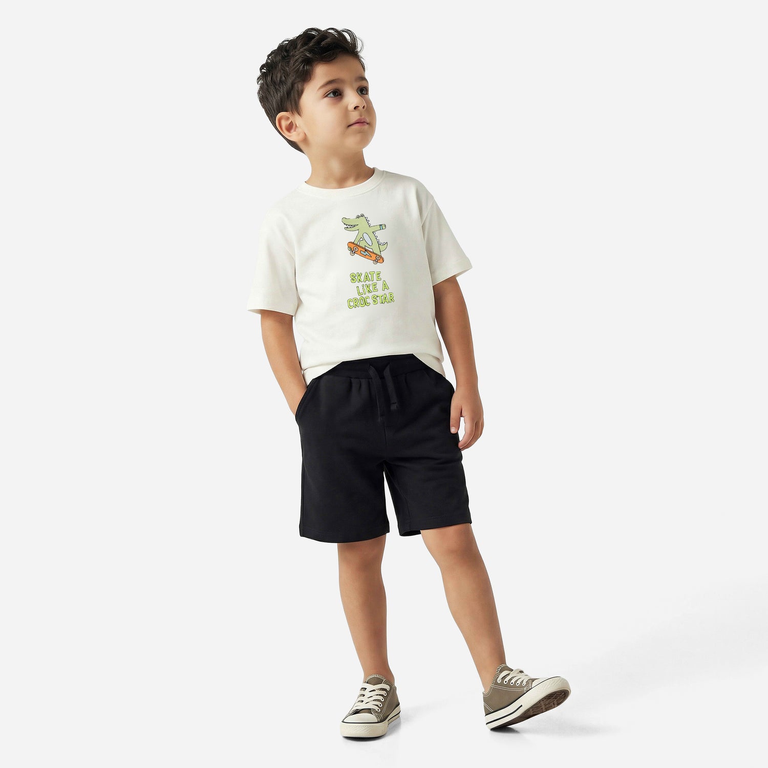 Juniors Crew Neck Short Sleeves T-shirt and Shorts Set with Crocodile Embroidery - White / 1-2 yrs
