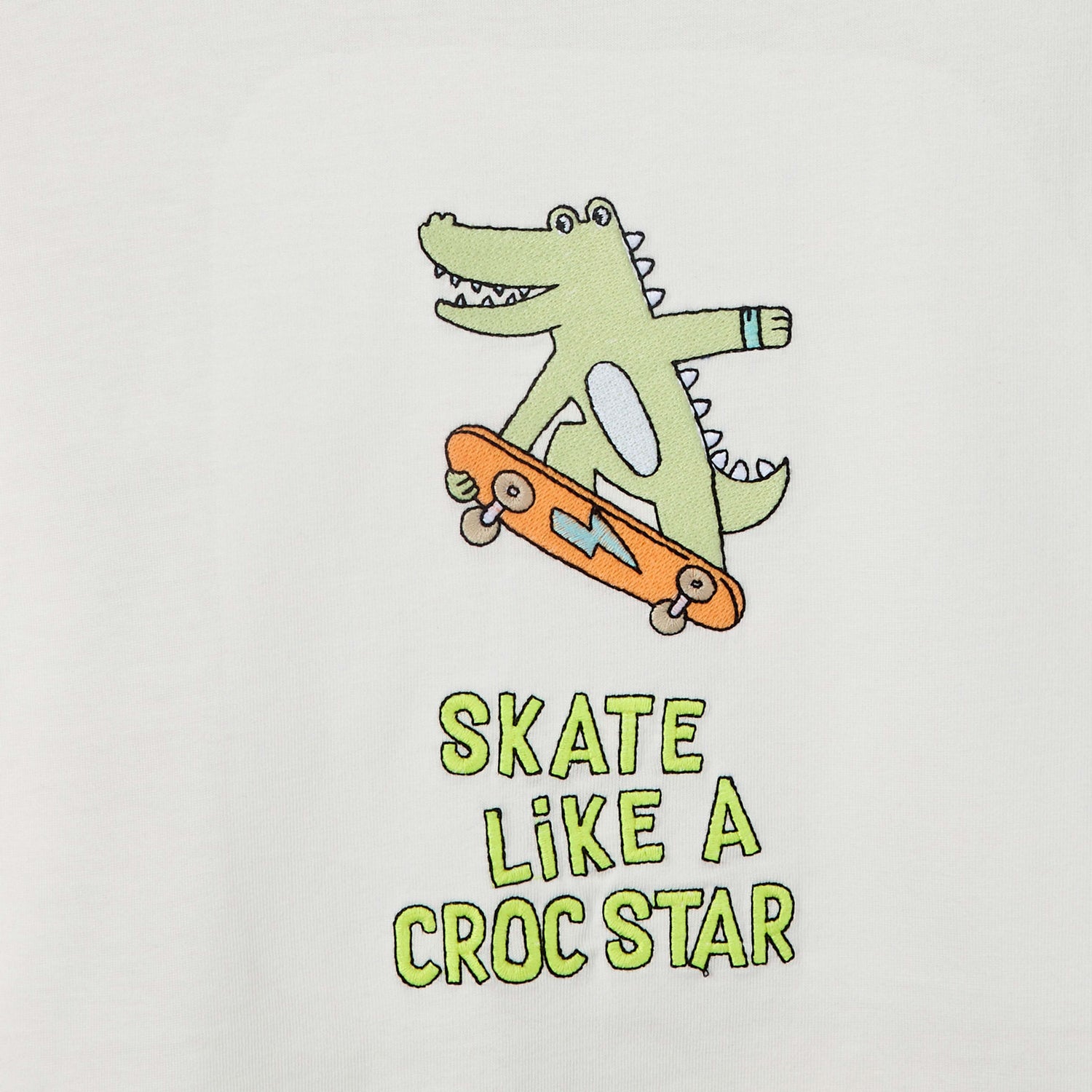 Juniors Crew Neck Short Sleeves T-shirt and Shorts Set with Crocodile Embroidery