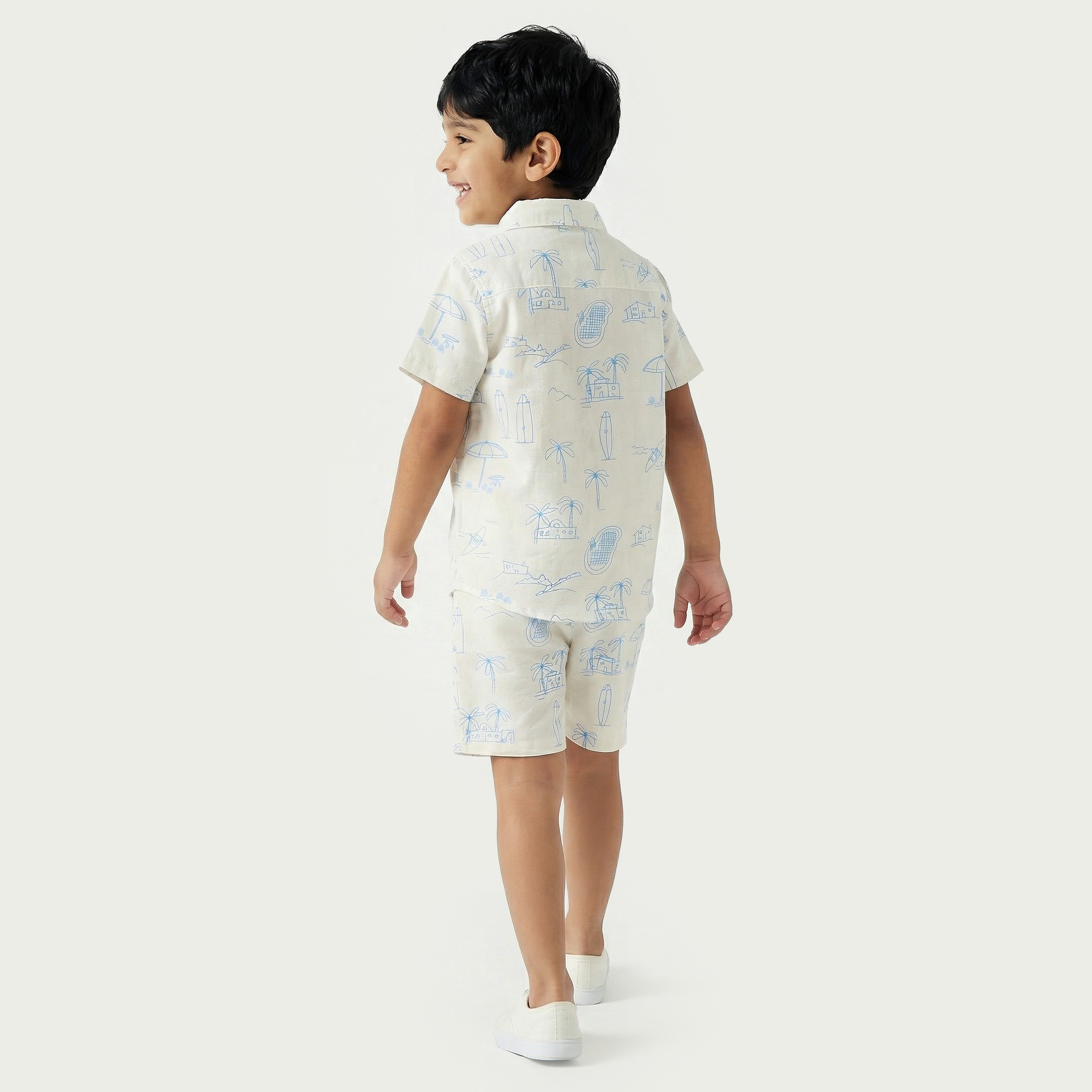 Juniors Collared Short Sleeves Shirt and Shorts Set with Print