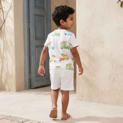 Set of 3 Juniors Crew Neck Short Sleeves T-shirt and Shorts Set with Travel Print