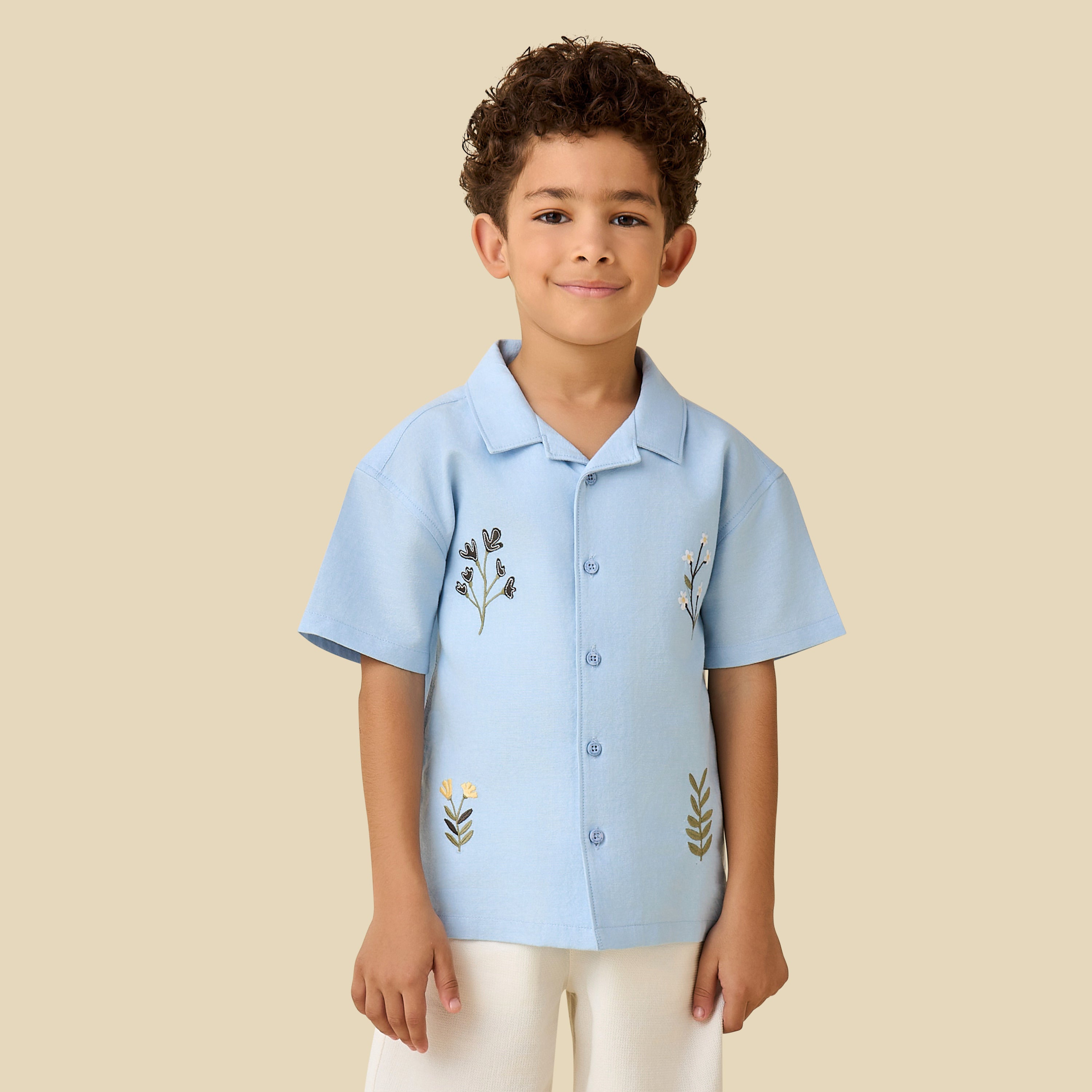 Juniors Camp Collar Short Sleeve Shirt and Shorts Set with Embroidery