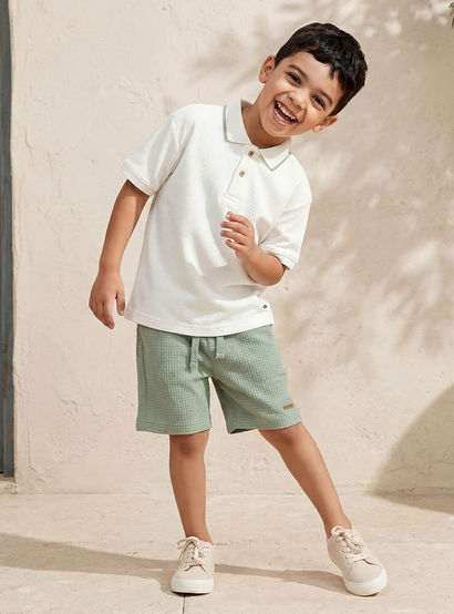 Eligo Collared Short Sleeves Polo T-shirt and Shorts Set with Waffle Textured Design-boys-clothing-setsandcoords-image-1