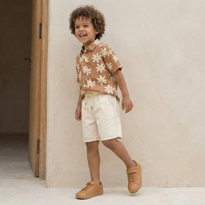 Eligo Collared Short Sleeves Shirt and Shorts Set with Floral Print