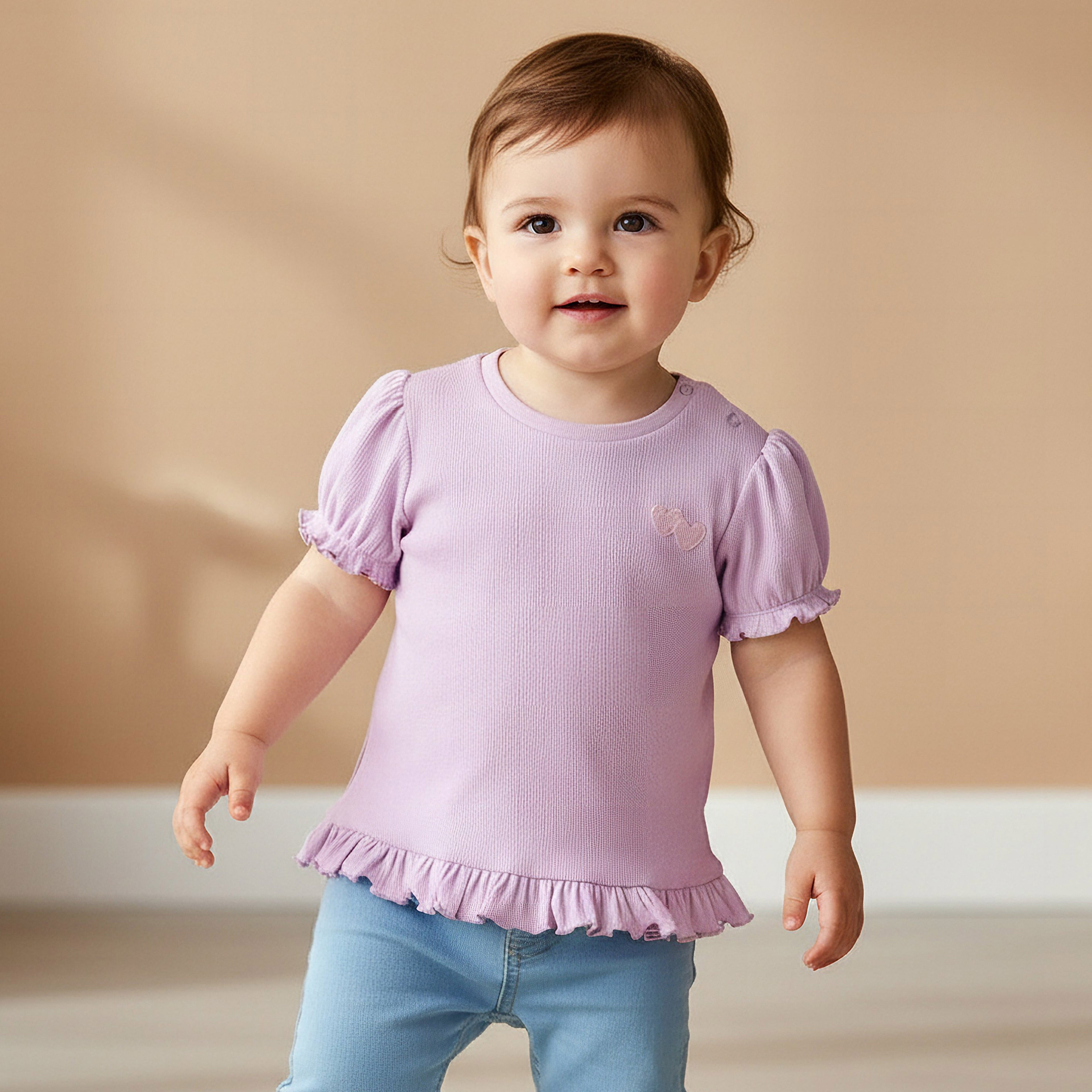 Juniors Crew Neck Short Puff Sleeves T-shirt with Ribbed Texture