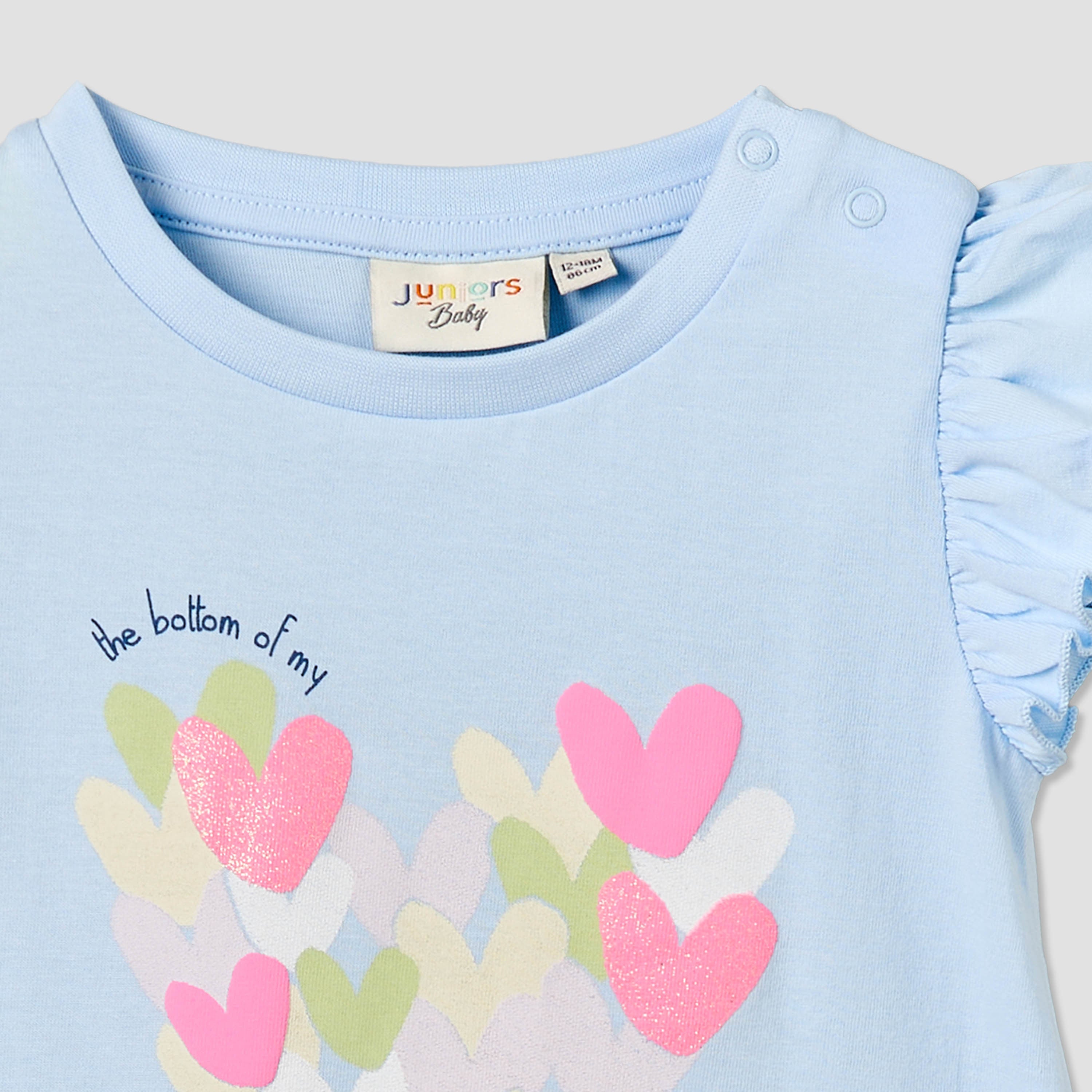 Juniors Crew Neck Sleeveless T-shirt with Heart Print