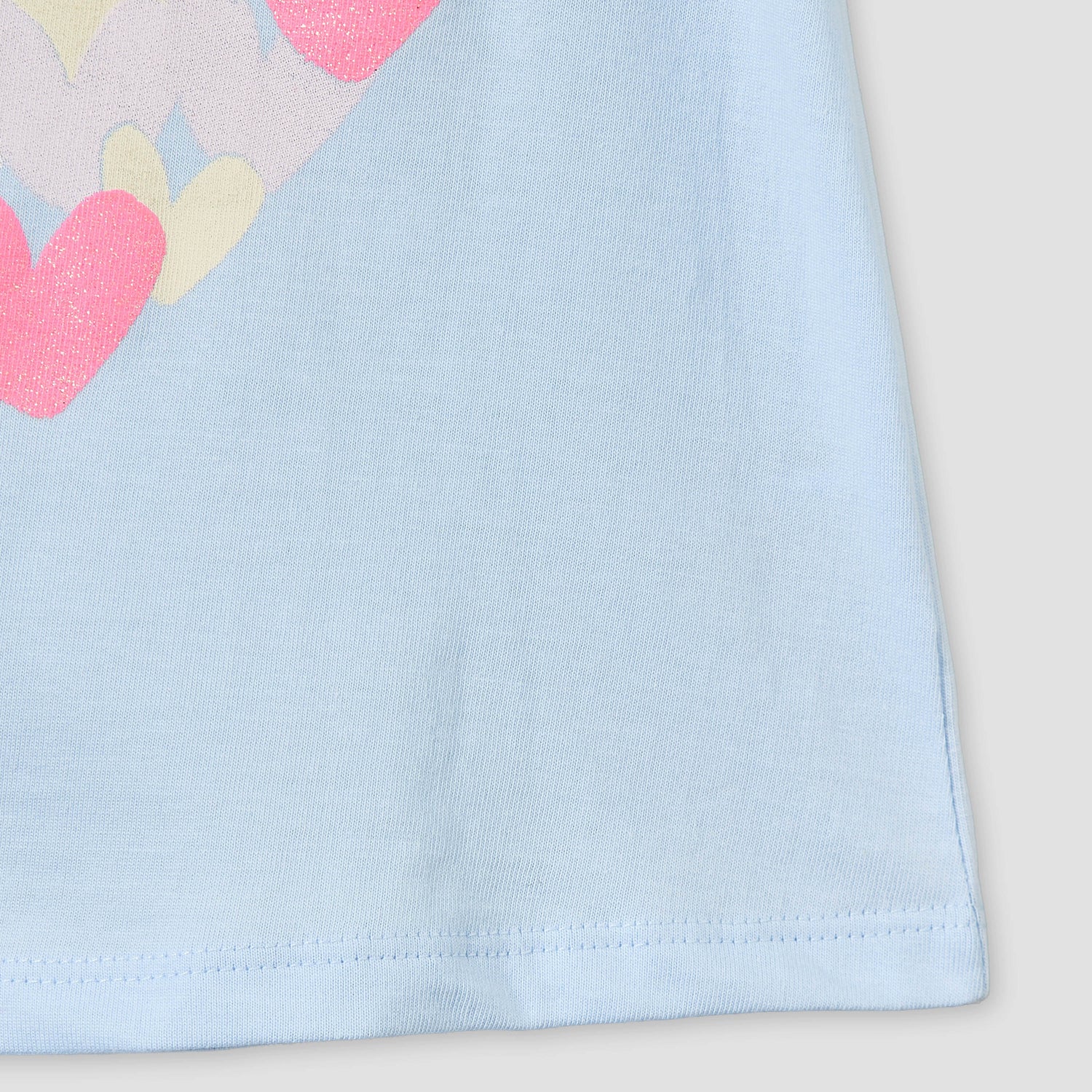 Juniors Crew Neck Sleeveless T-shirt with Heart Print
