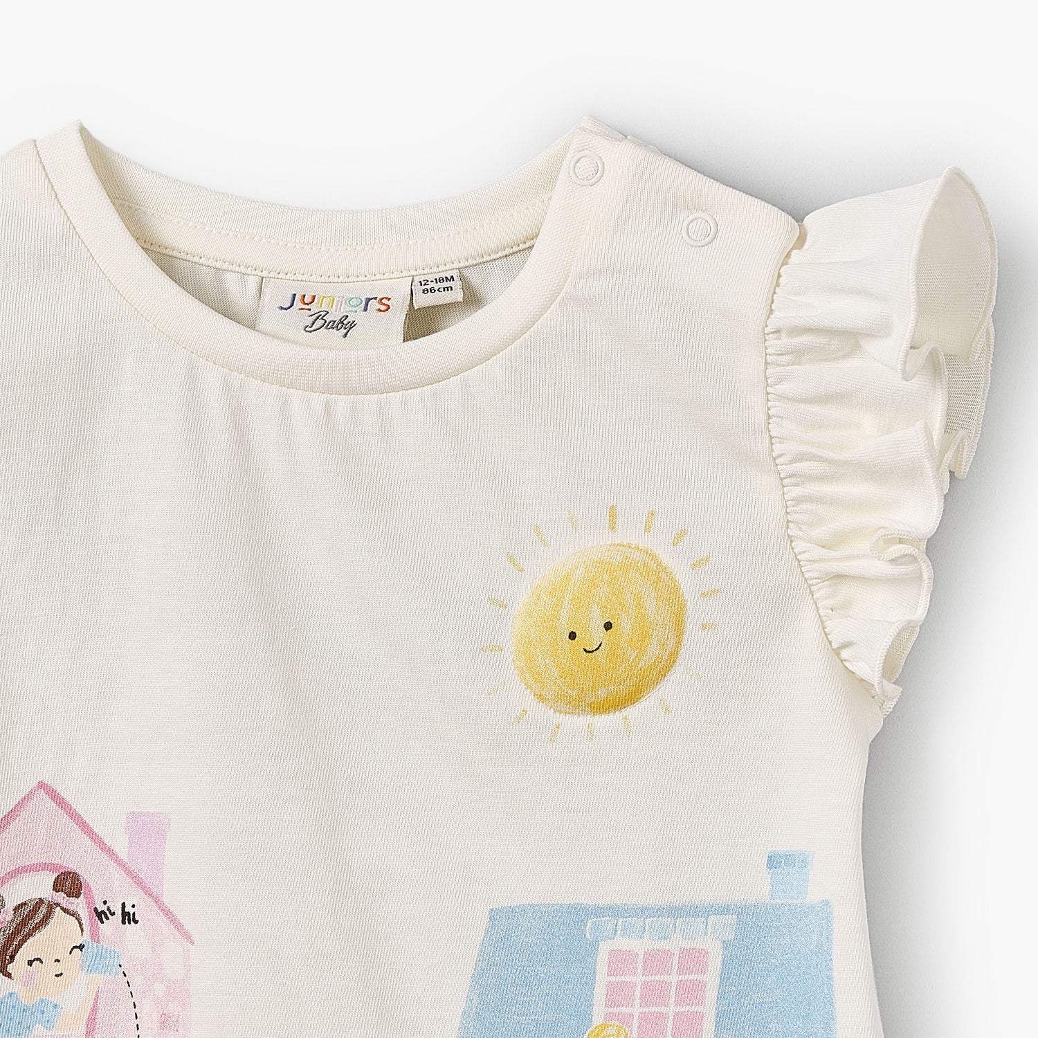 Juniors Crew Neck Cap Sleeves T-shirt with Graphic Print