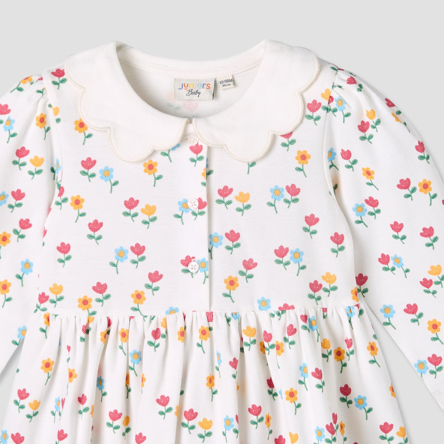 Juniors Scallop Round Neck Long Sleeves Dress with Floral Print