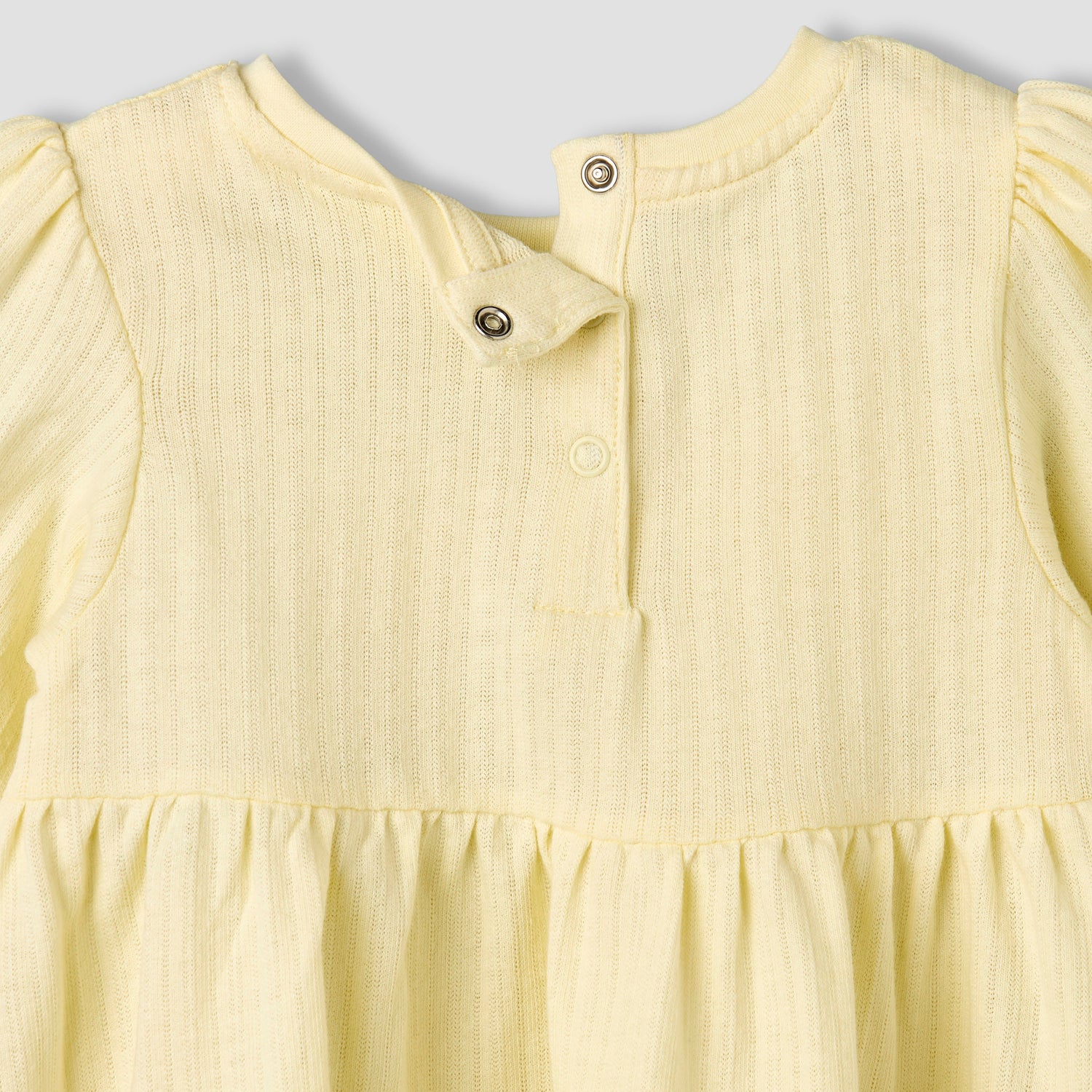 Juniors Round Neck Long Sleeves A-line Dress with Bow Accent