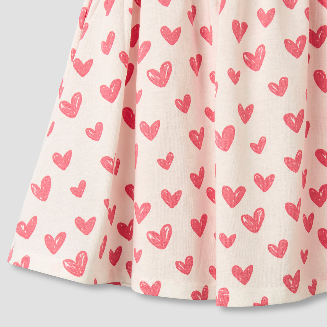 Juniors Round Neck Short Sleeves A-line Dress with Heart Print