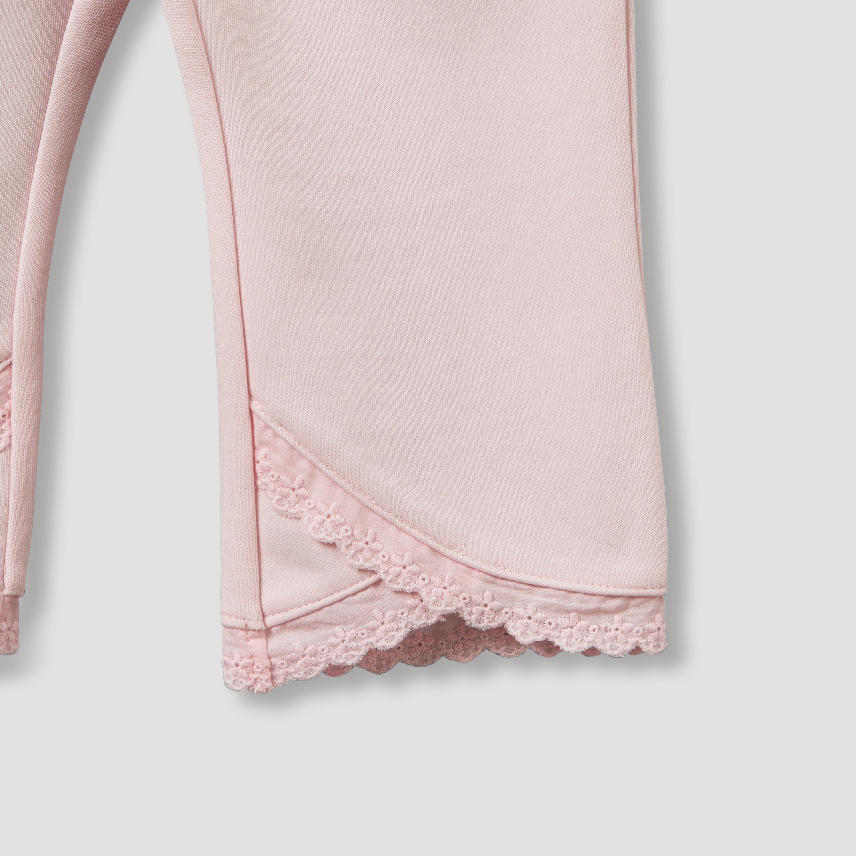 Juniors Hooded Long Sleeves Sweatshirt and Pants Set with Lace Detail