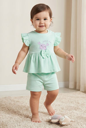 Juniors Crew Neck Short Sleeves Top and Shorts Set with Crab Applique