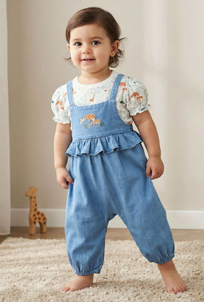 Juniors Round Neck Short Sleeves T-shirt and Dungaree Set with Giraffe Embroidery