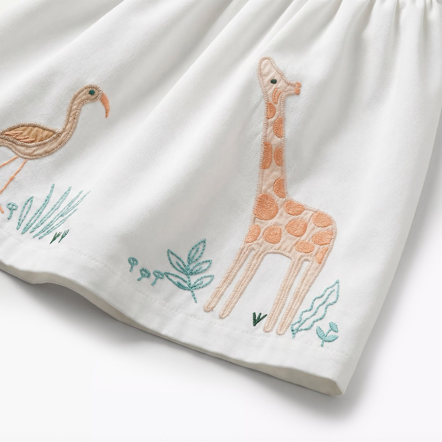 Juniors Round Neck Short Sleeves T-Shirt and Pinafore with Safari Embroidery