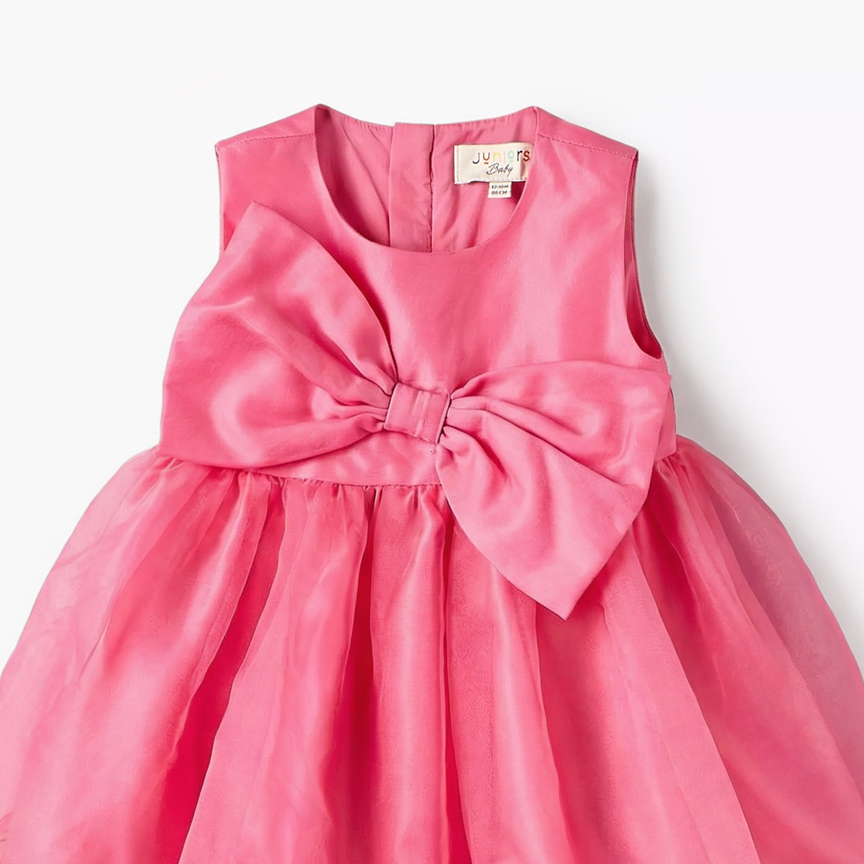 Juniors Round Neck Sleeveless Dress with Bow Accent