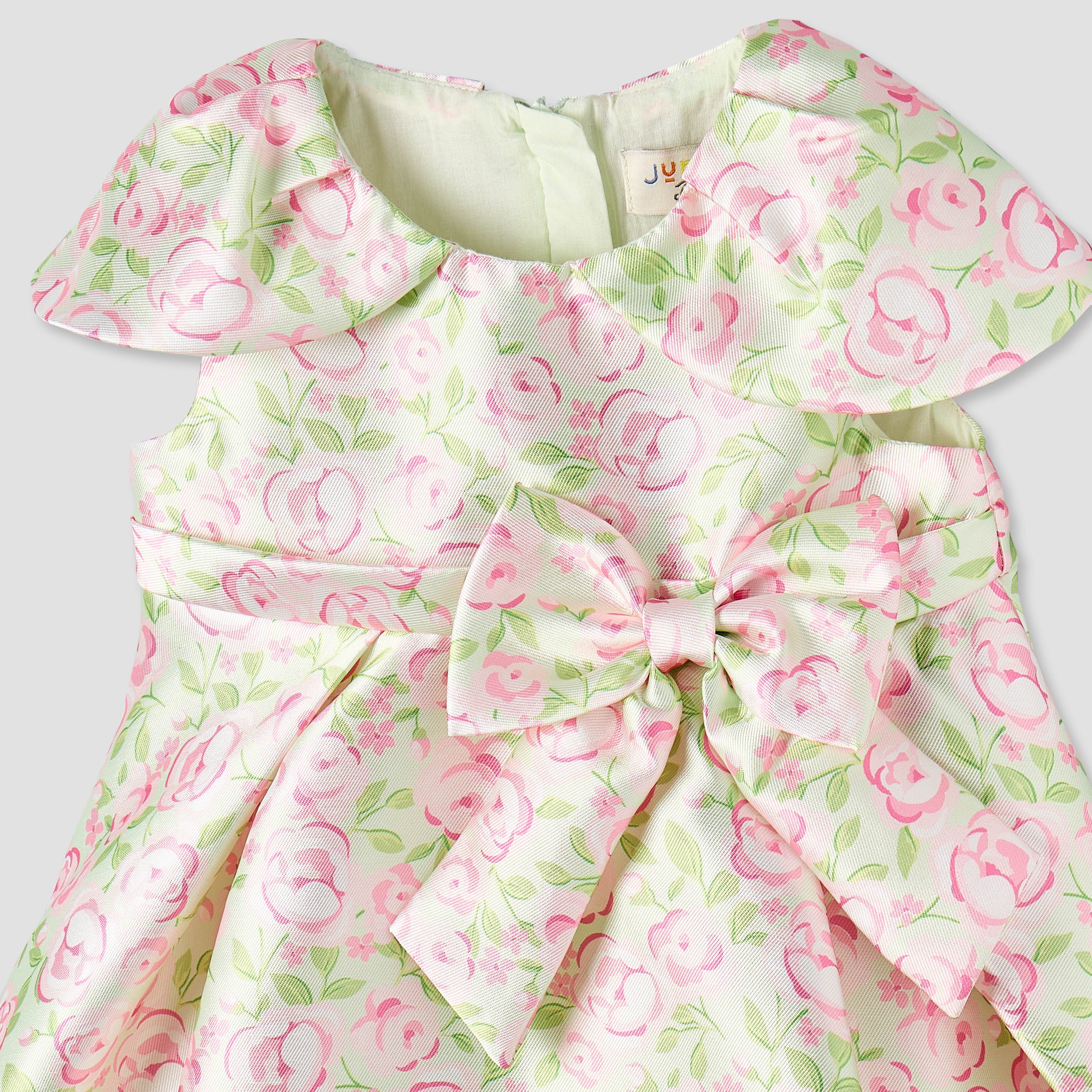 Juniors Round Neck Sleeveless A-line Dress with Floral Print