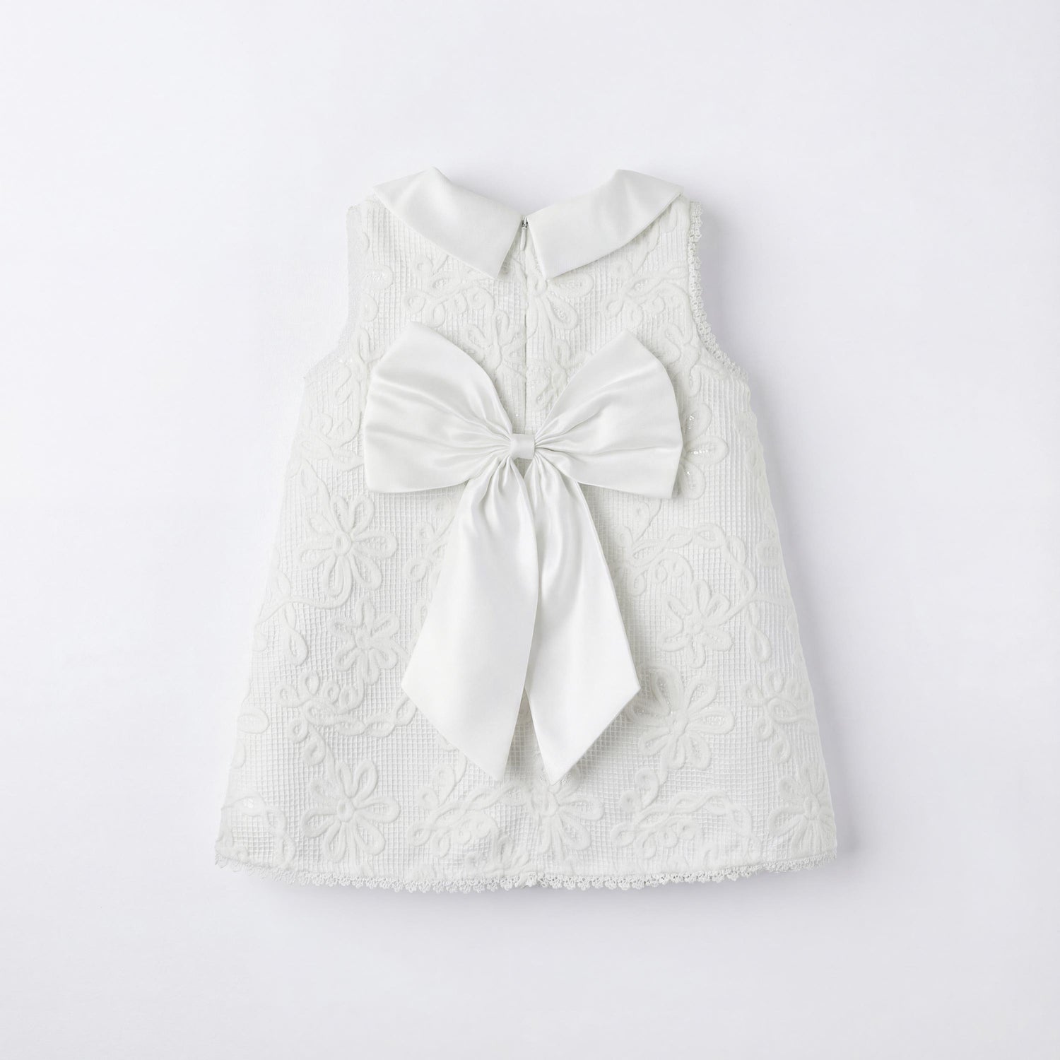 Giggles Collared Sleeveless Dress with Lace and Bow Design