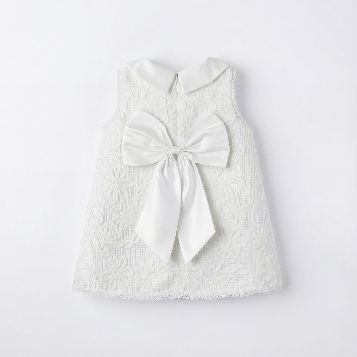Giggles Collared Sleeveless Dress with Lace and Bow Design