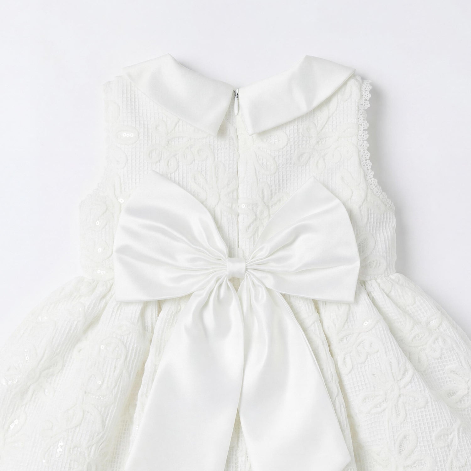 Giggles Collared Sleeveless Dress with Lace and Bow Design