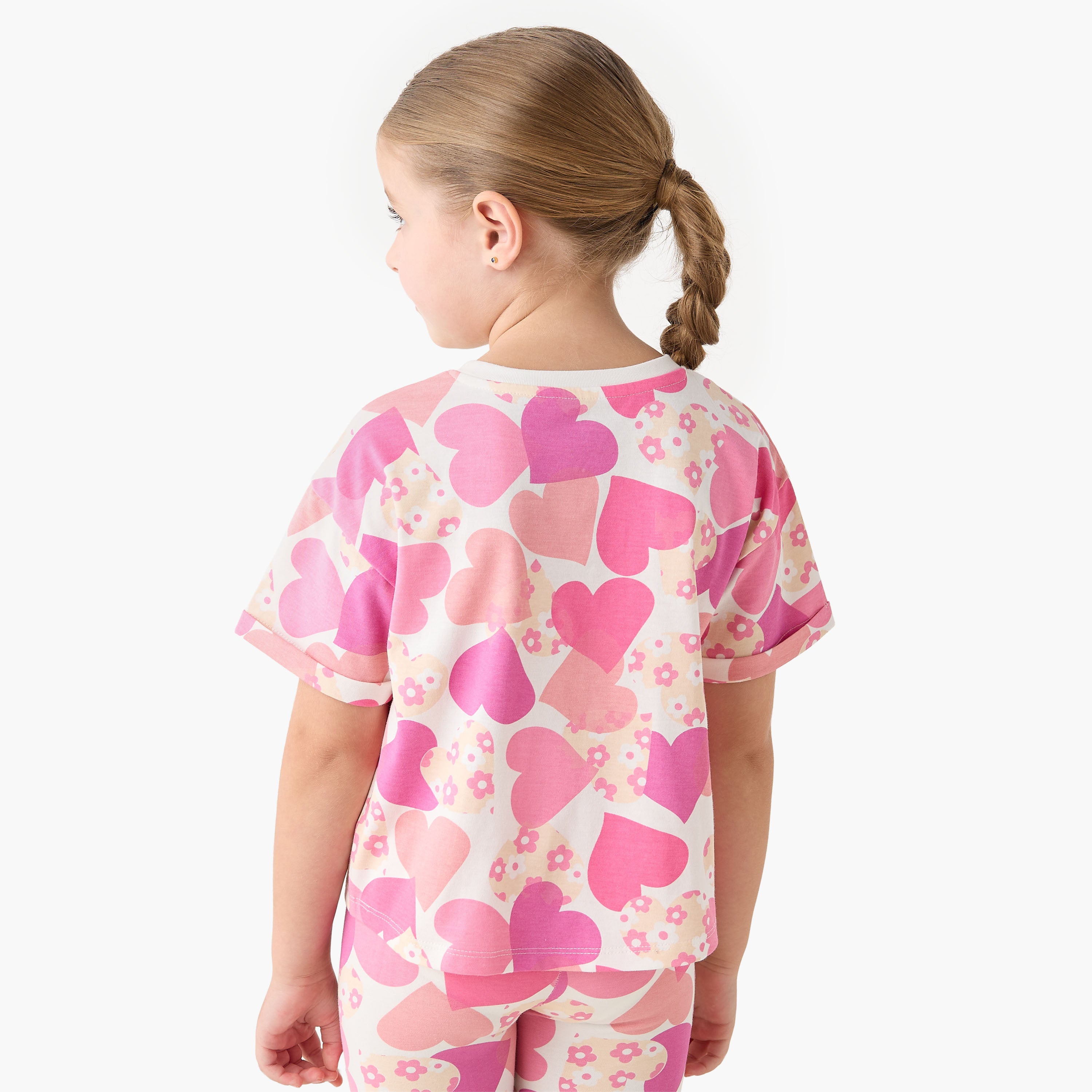 Juniors Crew Neck Short Sleeves T-shirt with Heart Print