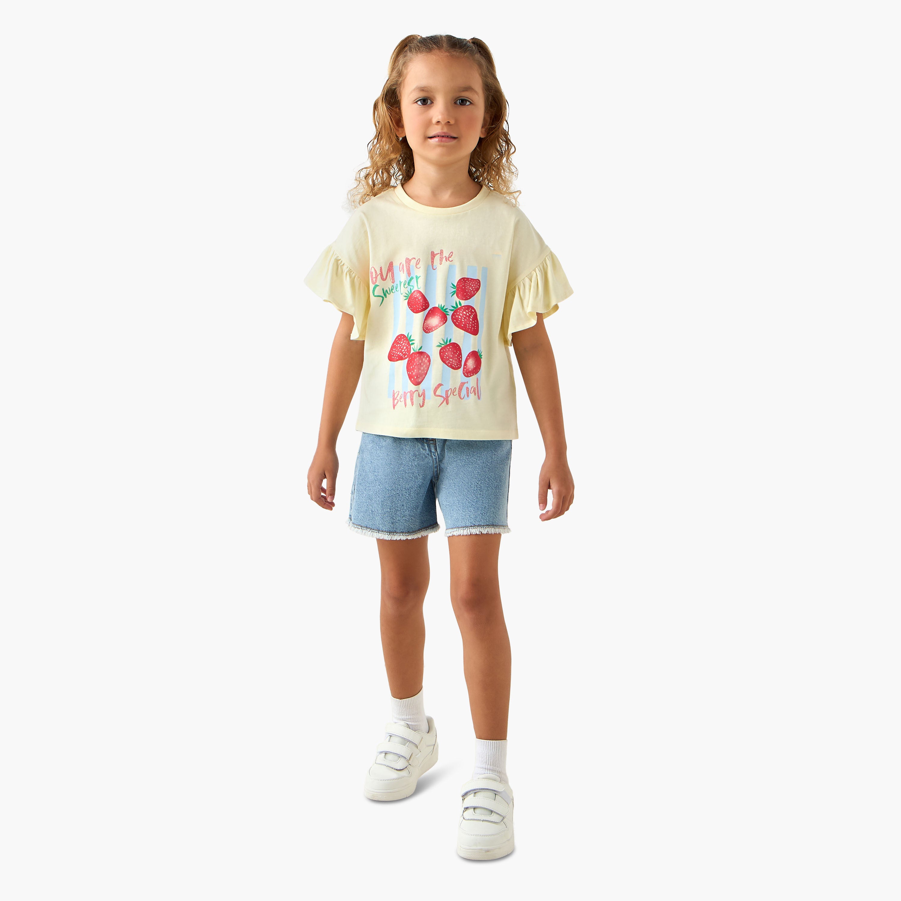 Juniors Crew Neck Short Ruffle Sleeves T-shirt with Cat Graphic Print