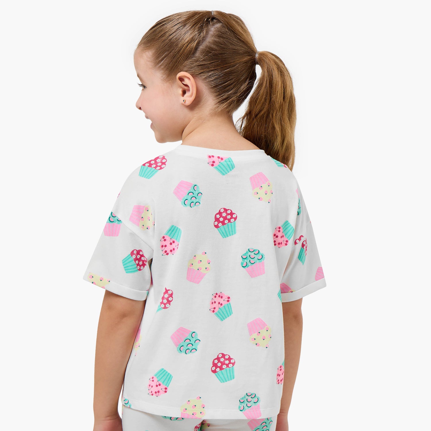 Juniors Crew Neck Short Sleeve T-shirt with Cupcake Print