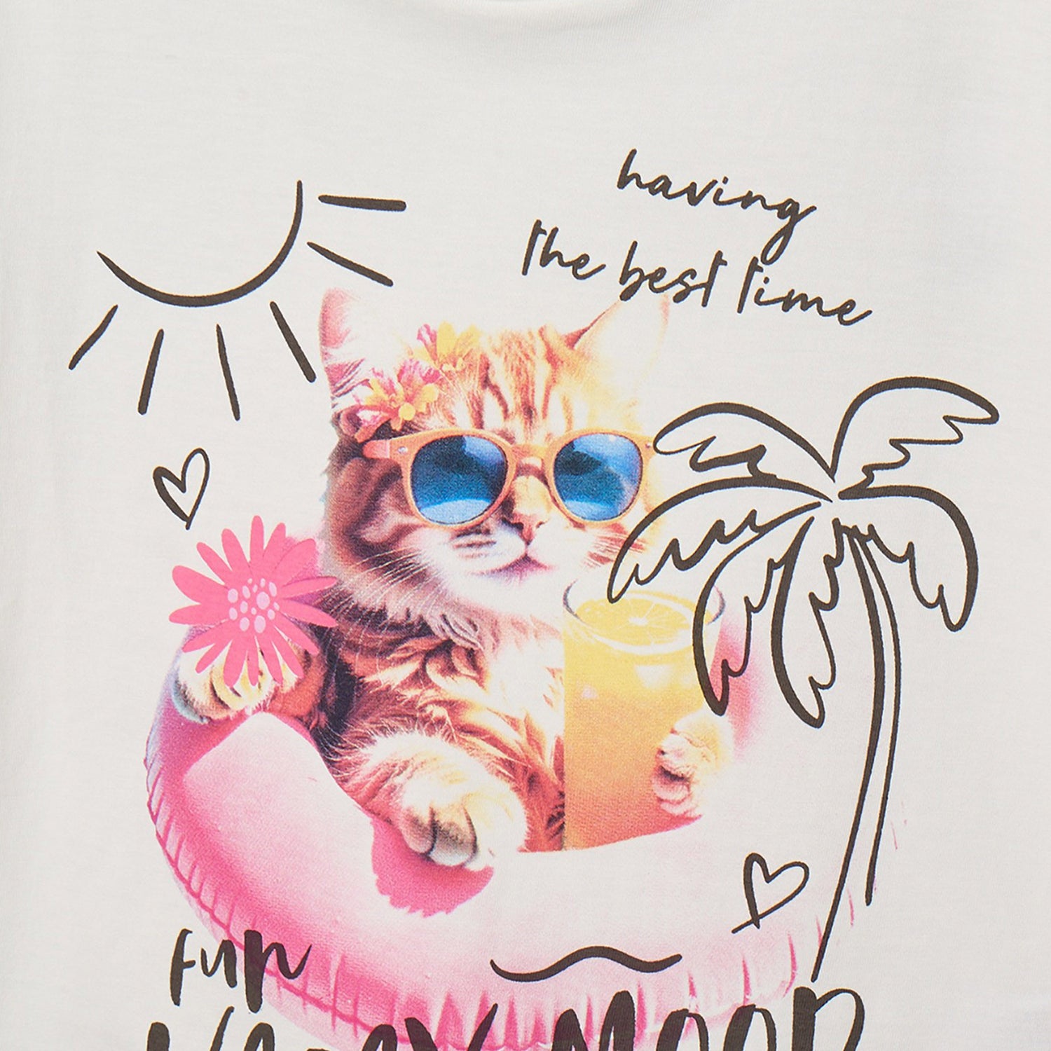 Juniors Crew Neck Short Sleeves T-shirt with Graphic Print
