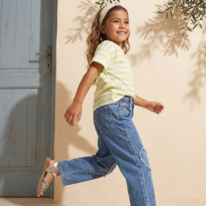 Juniors Crew Neck Short Sleeves T-shirt with Heart Embellishment
