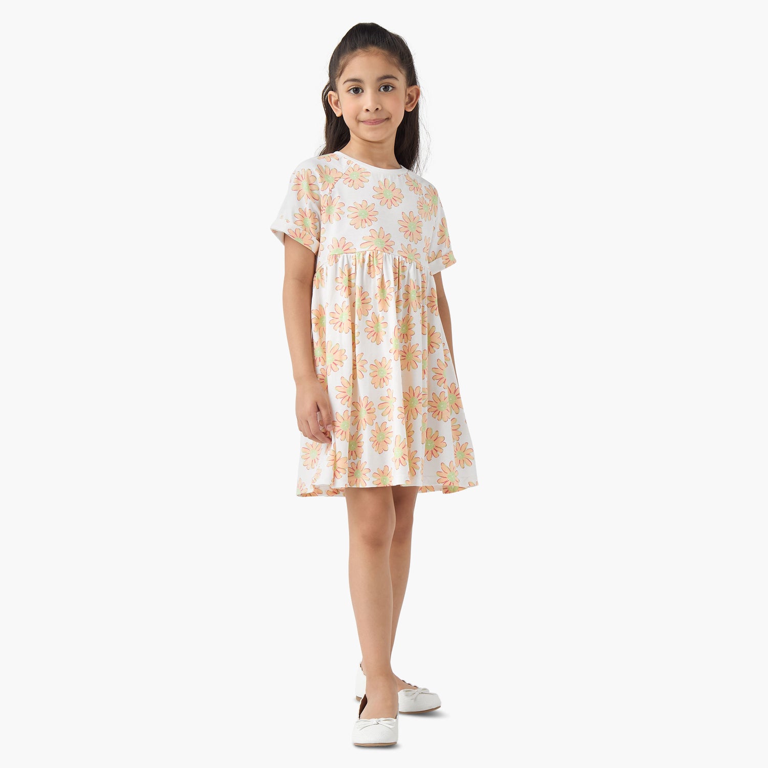 Juniors Round Neck Short Sleeves Skater Dress with Floral Print