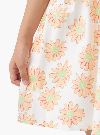 Juniors Round Neck Short Sleeves Skater Dress with Floral Print-girls-clothing-dressesandjumpsuits-image-6