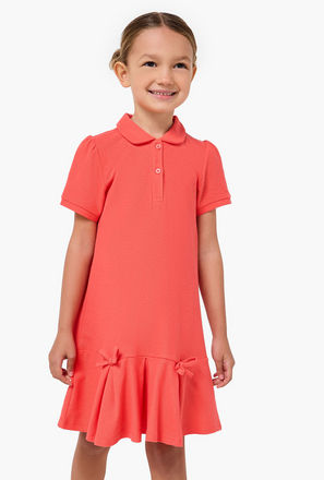 Juniors Collared Short Sleeves Drop Waist Dress with Bow Accent