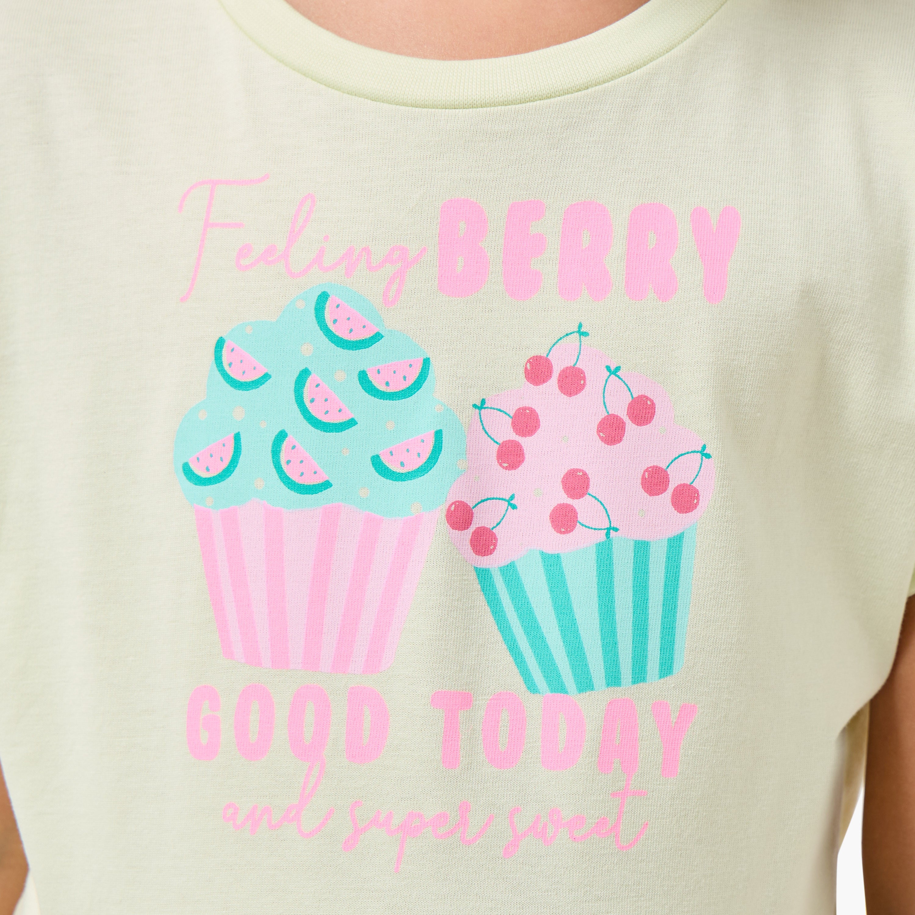 Juniors Round Neck Short Sleeves Knee Length A-line Dress with Cupcake Print