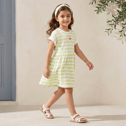 Juniors Crew Neck Short Sleeves Knee Length A-line Dress with Stripes