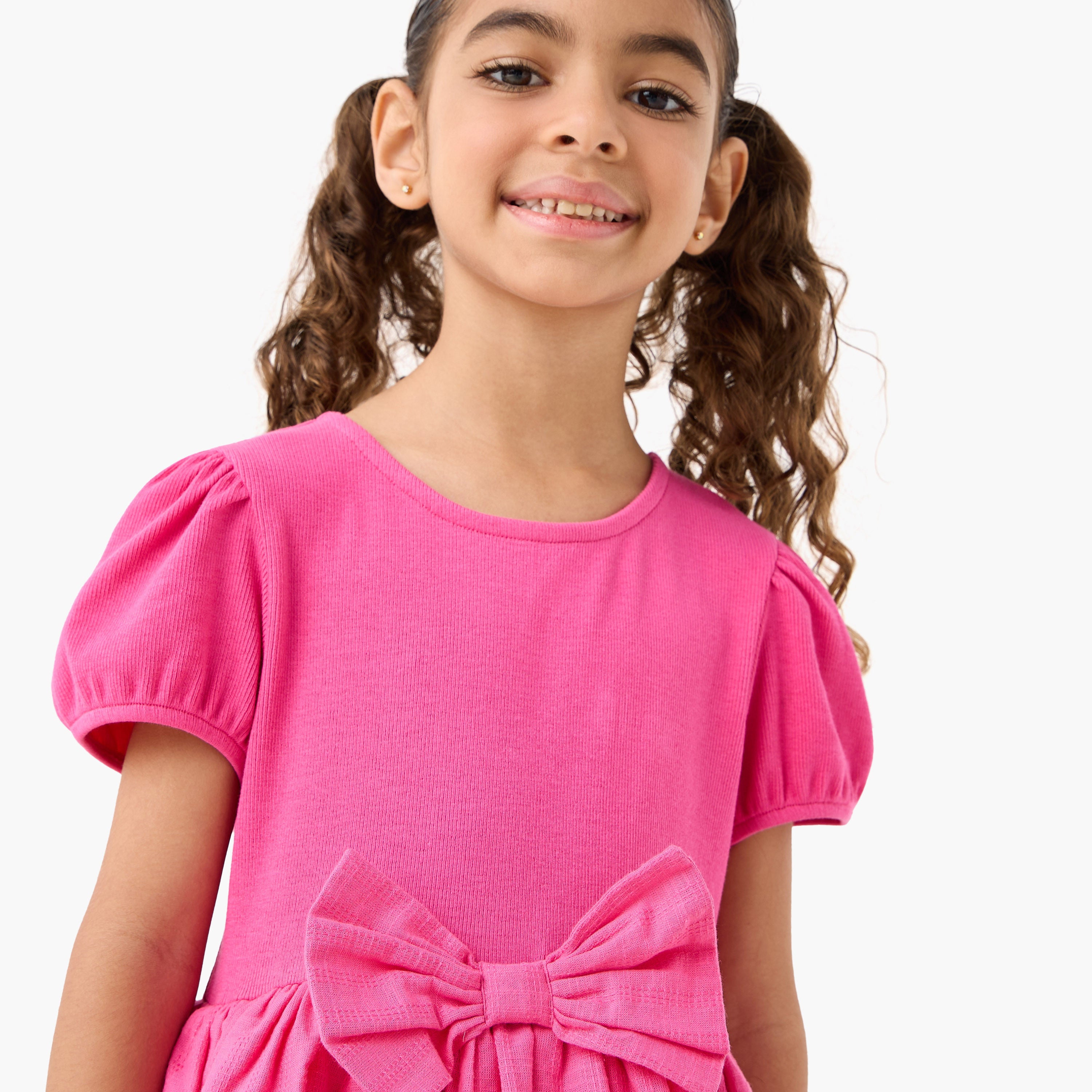 Juniors Round Neck Short Sleeve Dress with Bow Accent