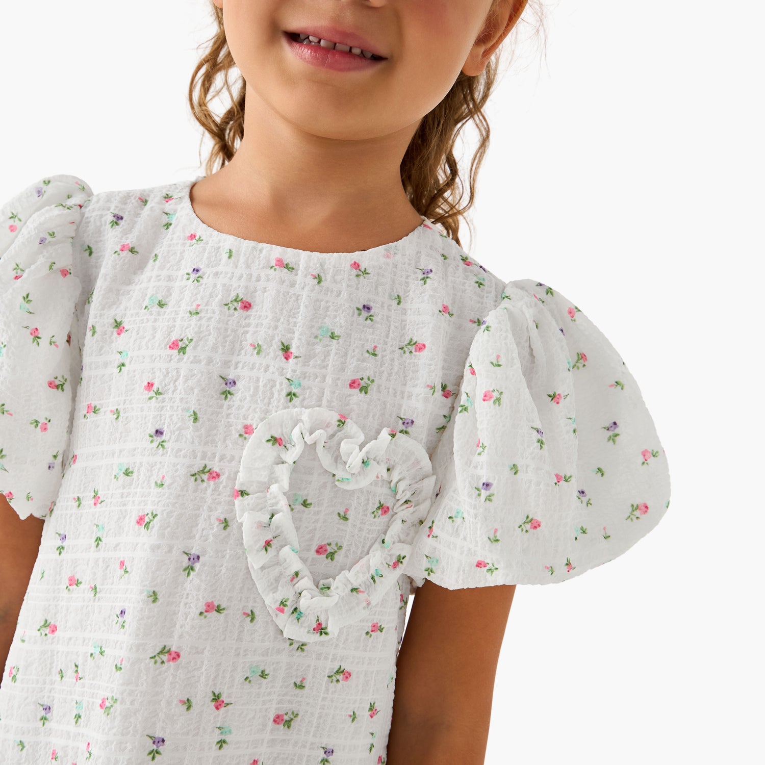 Juniors Round Neck Balloon Sleeve Dress with Heart Applique