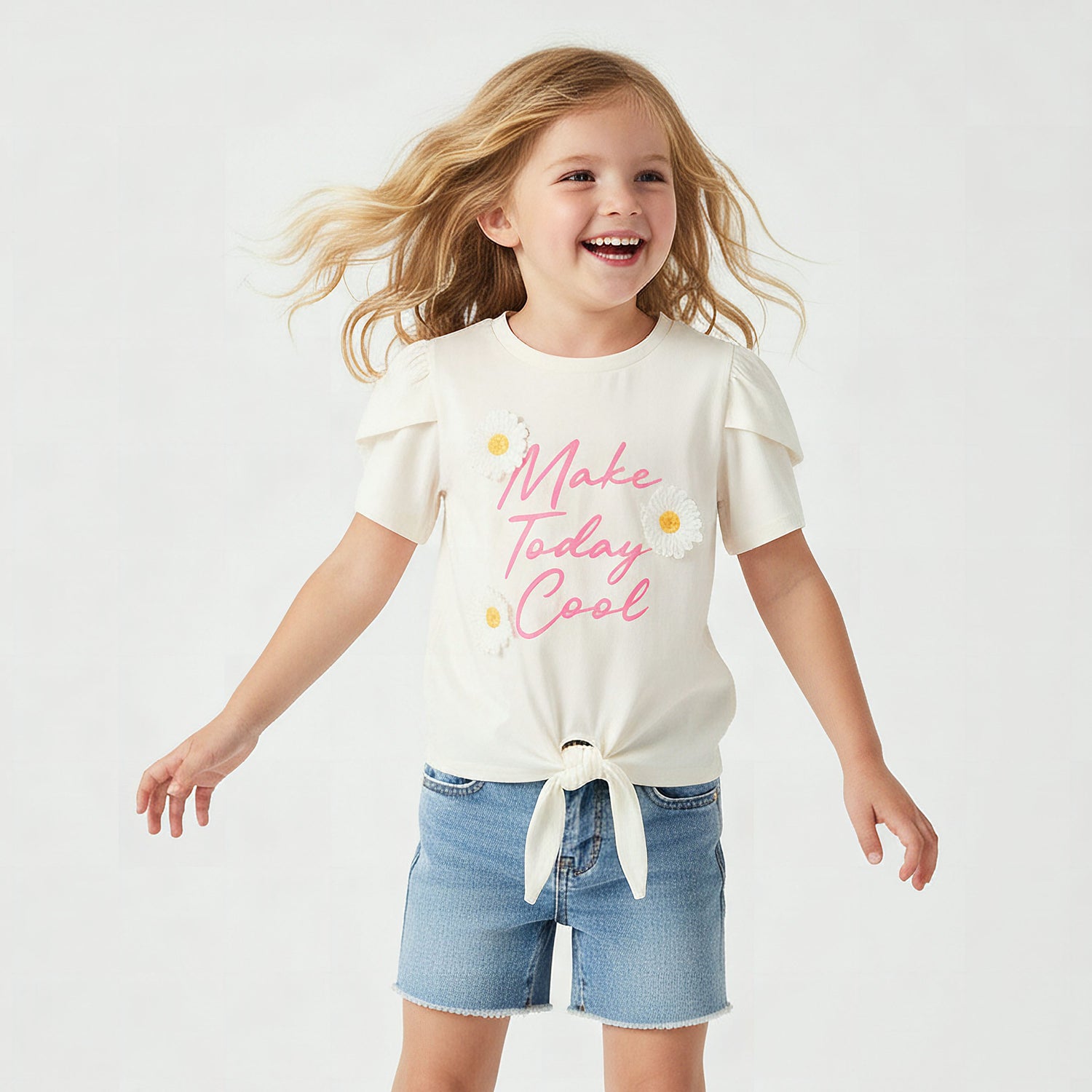 Juniors Crew Neck Short Sleeves T-shirt with Floral Applique