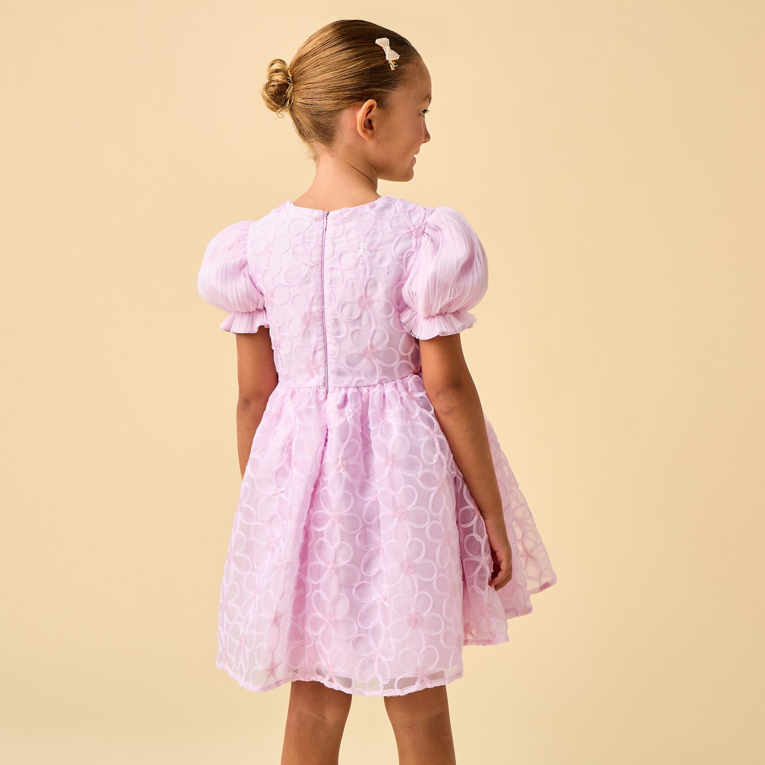 Juniors Round Neck Puff Sleeves Knee Length A-line Prom Dress with Floral Embroidery