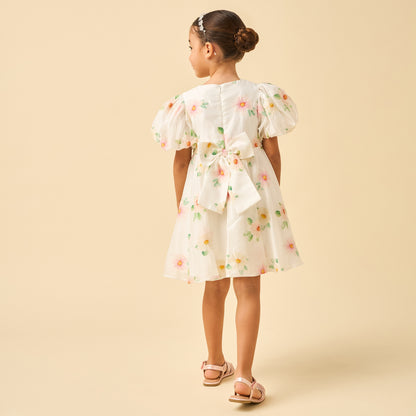 Juniors Round Neck Short Sleeves Knee Length A-line Dress with Floral Embroidery