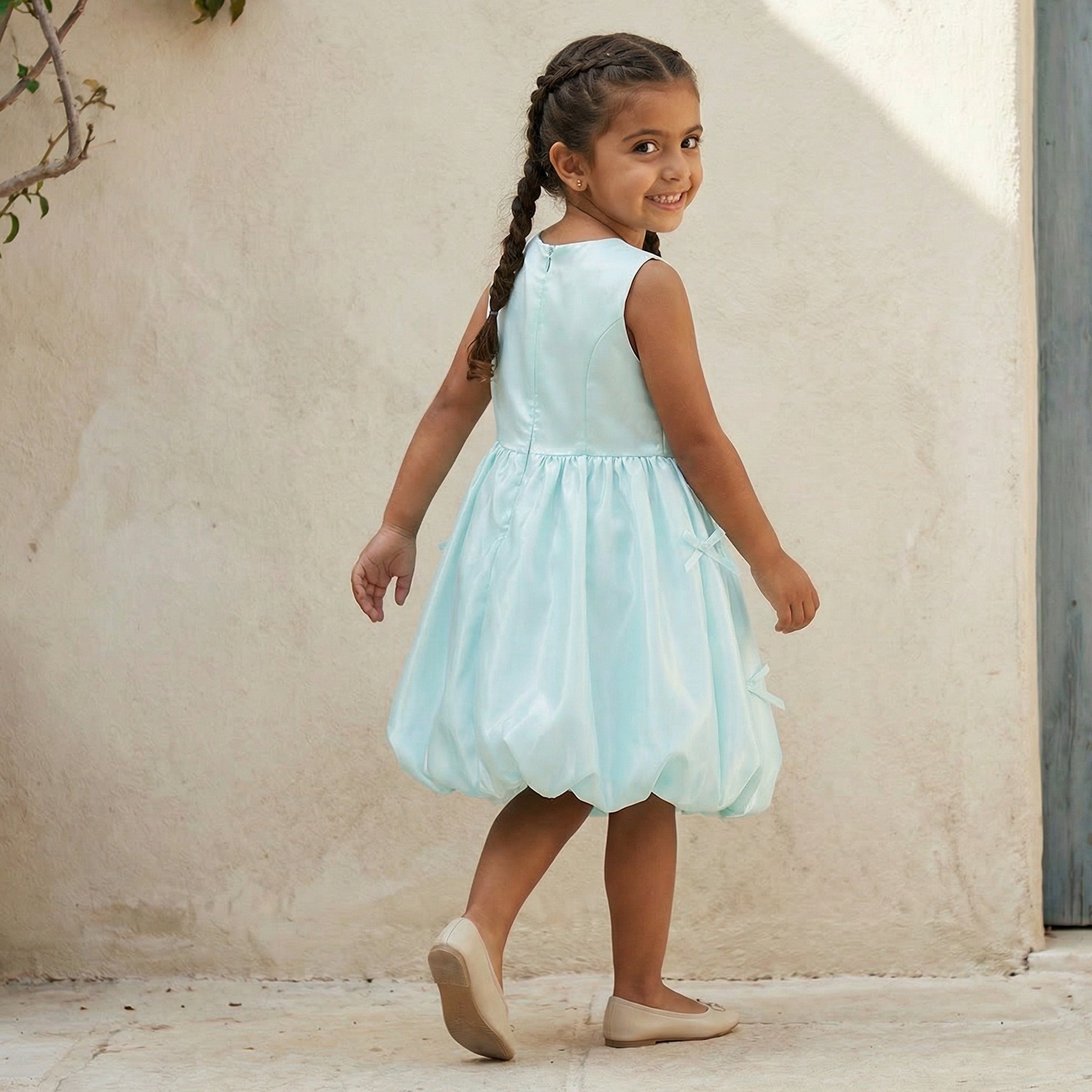 Juniors Round Neck Sleeveless Knee Length A-line Dress with Bow Accent