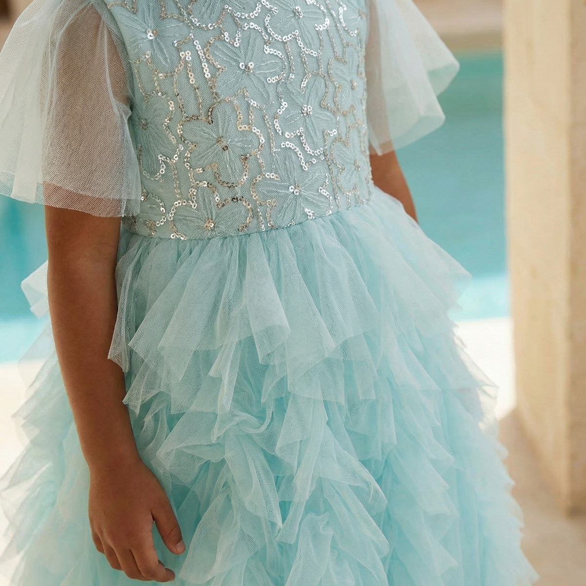 Juniors Round Neck Short Sleeves Knee Length Prom Dress with Ruffles and Sequins