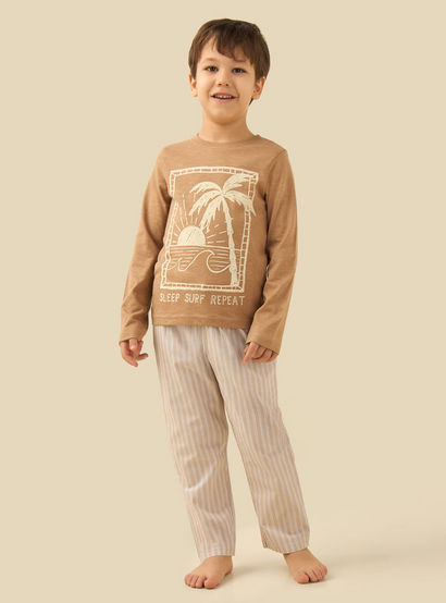 Juniors Cotton Crew Neck Long Sleeve Pyjama Set with Drawstring Closure-boys-clothing-nightwear-image-1