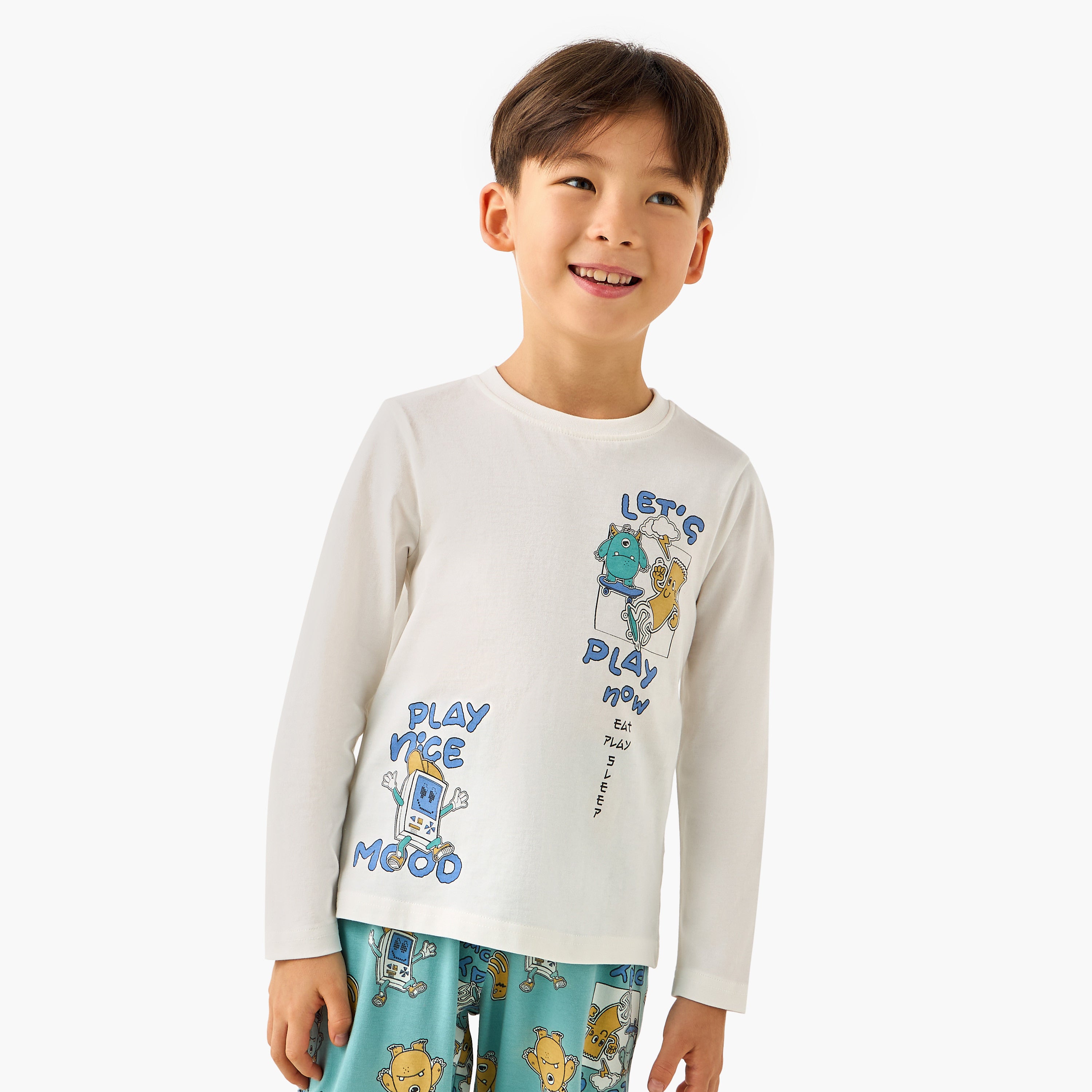 Juniors Cotton Round Neck Long Sleeve Pyjama Set with Wild Animal Print